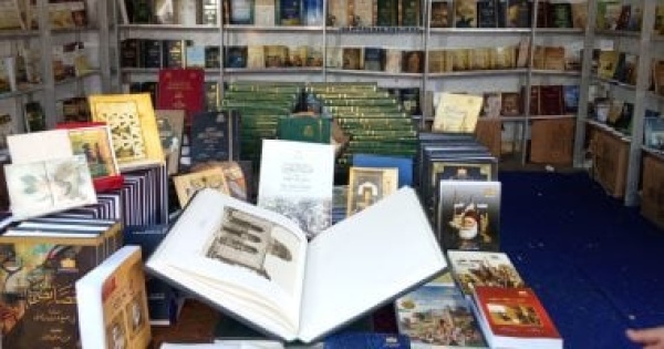 بخصومات تصل لـ 25 دار الكتب تفتح خزانة كنوزها لجمهور بورسعيد