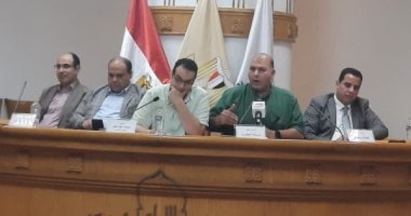 توصيات لجنة الدراسات الأدبية والنقدية فى مائدة الخطاب النقدى العربى توصيات لجنة الدراسات الأدبية والنقدية فى مائدة الخطاب النقدى العربى