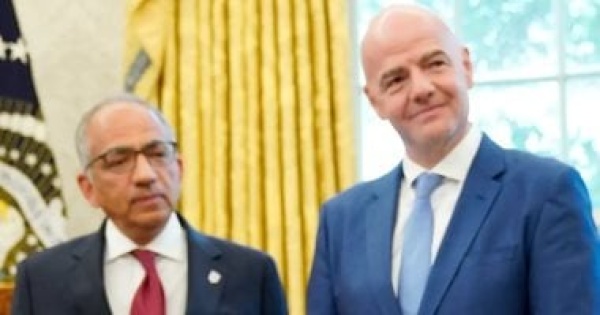 استقالة مستشار الفيفا رد ا على مقترح إنفانتينو استقالة مستشار الفيفا رد ا على مقترح إنفانتينو