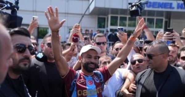 محمد صلاح يتصدر قائمة تاريخية في الدوري التركي عبر بوابة طرابزون سبور محمد صلاح يتصدر قائمة تاريخية في الدوري التركي عبر بوابة طرابزون سبور