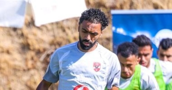 حسين الشحات يستغل توقف الدورى لكسب ثقة عموتة والعودة لتشكيل الأهلى حسين الشحات يستغل توقف الدورى لكسب ثقة عموتة والعودة لتشكيل الأهلى