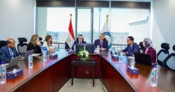 وزيرا التخطيط والبترول يبحثان جهود تحقيق أمن الطاقة ضمن خطة التنمية وزيرا التخطيط والبترول يبحثان جهود تحقيق أمن الطاقة ضمن خطة التنمية