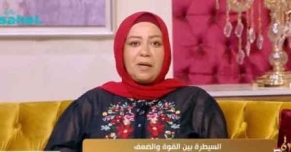 استشارى بالطب النفسى لـ جوهرة مصرية التشكيك في الثقة بالنفس من علامات السيطرة استشارى بالطب النفسى لـ جوهرة مصرية التشكيك في الثقة بالنفس من علامات السيطرة