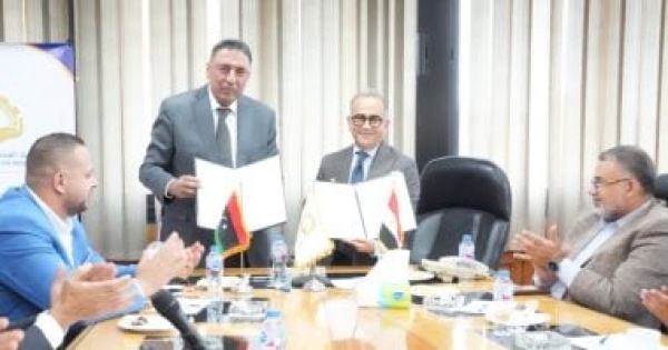 اتحاد الصناعات يبحث إنشاء معرض دائم ومراكز لوجستية للمنتجات المصرية فى ليبيا اتحاد الصناعات يبحث إنشاء معرض دائم ومراكز لوجستية للمنتجات المصرية فى ليبيا