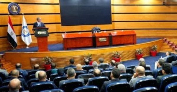 وزير البترول زيادة أنشطة الاستكشاف والإنتاج 20 العام الجارى وخطط لتسريع حفر الآبار وزير البترول زيادة أنشطة الاستكشاف والإنتاج 20 العام الجارى وخطط لتسريع حفر الآبار
