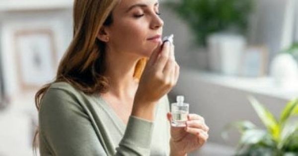مش أى عطر تريند يناسبك اعرفى إزاى تختارى البرفان المثالى لاستايلك وشخصيتك مش أى عطر تريند يناسبك اعرفى إزاى تختارى البرفان المثالى لاستايلك وشخصيتك