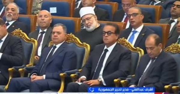 أشرف عبد الغنى رسائل الرئيس السيسى تجمع بين الحزم للخارج و الطمأنة للداخل أشرف عبد الغنى رسائل الرئيس السيسى تجمع بين الحزم للخارج و الطمأنة للداخل