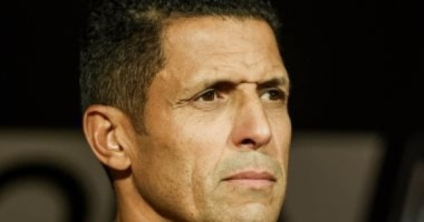 عموتة يمنح بدلاء الأهلى وعد ا بالمشاركة فى المباريات المقبلة