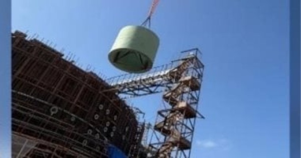 إنجاز جديد بمحطة الضبعة الكهرباء تركيب مكون الحماية الجافة للوحدة النووية الثالثة بنجاح إنجاز جديد بمحطة الضبعة الكهرباء تركيب مكون الحماية الجافة للوحدة النووية الثالثة بنجاح