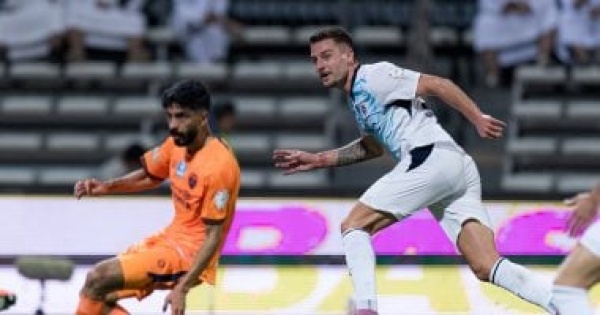 الهلال يتحدى الأهلى فى كلاسيكو الدوري السعودي الليلة