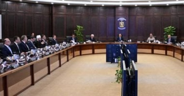 ردا على الإدعاءات الإخوانية 6 8 نمو مستهدف بحلول 2030 رغم التحديات العالمية