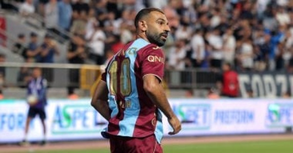 محمد صلاح يحقق رقما استثنائيا الفرعون يصل للمباراة رقم 700 مع الأندية