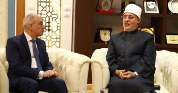 المفتي ورئيس الاستعلامات يبحثان استعدادات المؤتمر الدولي الـ11 للإفتاء