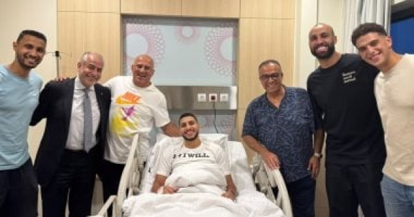 عمرو مصيلحي يطمئن على أحمد عادل دولا بعد جراحة الرباط الصليبي