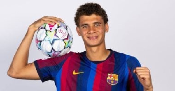 ليفانتي ضد برشلونة فليك حمزة عبد الكريم إضافة قيمة لمستقبل البارسا ليفانتي ضد برشلونة فليك حمزة عبد الكريم إضافة قيمة لمستقبل البارسا