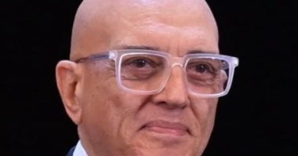 محمد سلماوى يلقى كلمة يوم المسرح المصرى محمد سلماوى يلقى كلمة يوم المسرح المصرى