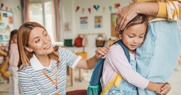 كيف تحضرين طفلك الخجول للمدرسة نصائح بسيطة هتساعدك