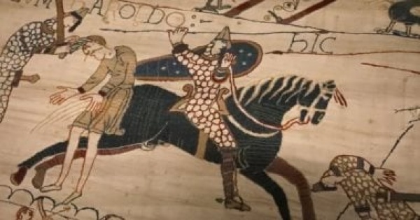 المتحف البريطانى يحظر التصوير فى معرض نسيج بايو