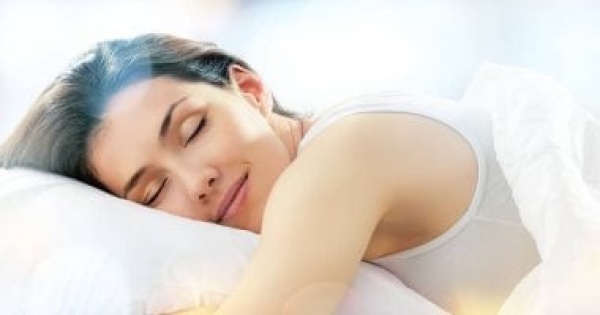 بلاش سهر أحسن ليه لازم تنامى 7 أو 9 ساعات عشان تفضلى شباب بلاش سهر أحسن ليه لازم تنامى 7 أو 9 ساعات عشان تفضلى شباب