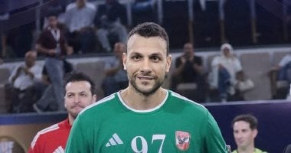 محمد إبراهيم أفضل لاعب فى مباراة الأهلى وبرقان الكويتى ببطولة العالم لكرة اليد محمد إبراهيم أفضل لاعب فى مباراة الأهلى وبرقان الكويتى ببطولة العالم لكرة اليد