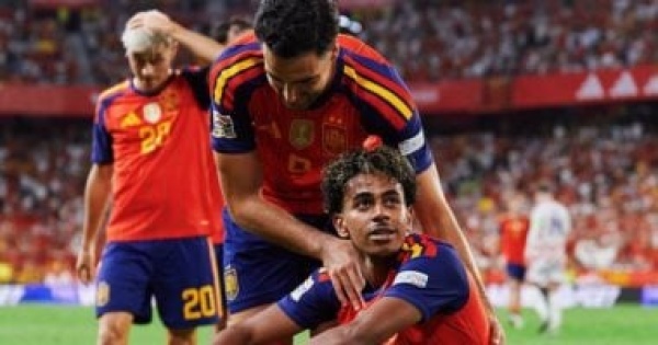 التشكيل الرسمي لإسبانيا وكرواتيا في دوري الأمم يامال يقود هجوم الماتادور التشكيل الرسمي لإسبانيا وكرواتيا في دوري الأمم يامال يقود هجوم الماتادور