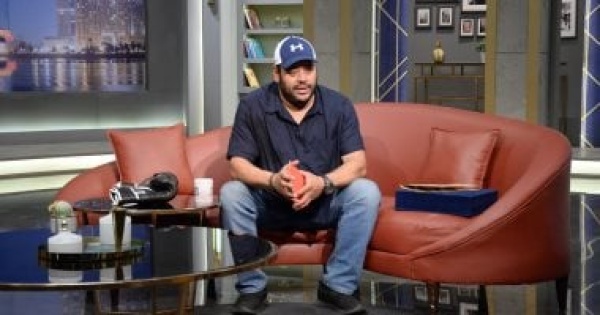 محمد ممدوح اشتغلت قهوجى ودفاف ونقاش والنار ضربت فى وشى يوم افتتاح مطعمى