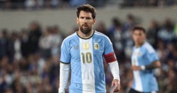 ميسى يودع منتخب الأرجنتين اليوم الأكثر حزن ا فى مسيرتى فيديو
