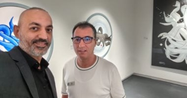 الخطاط المغربى عبد الرحيم حمزة يكشف فلسفة ما قبل الحرف الخطاط المغربى عبد الرحيم حمزة يكشف فلسفة ما قبل الحرف