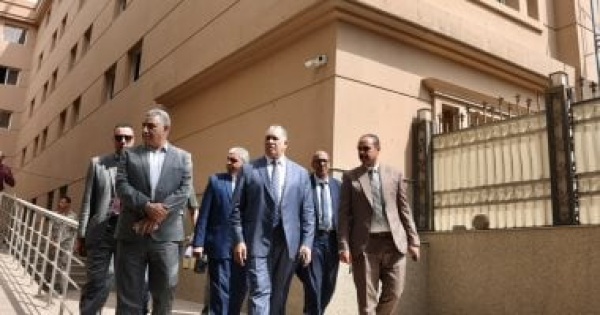 نقيب المحامين يتابع اللمسات الأخيرة لمبنى النقابة الجديد تمهيد ا لافتتاحه نقيب المحامين يتابع اللمسات الأخيرة لمبنى النقابة الجديد تمهيد ا لافتتاحه