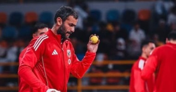 الأهلى يتقدم على الزمالك 19 13 بالشوط الأول فى سباق برونزية بطولة العالم لليد