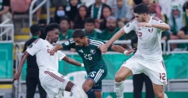 السعودية ضد الإمارات دونيس يستقر على الدفع بـ حسان تمبكتي مع الأخضر