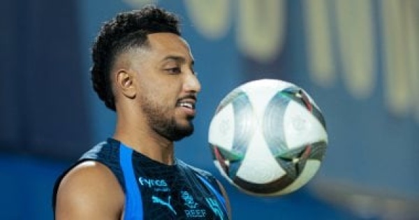 سالم الدوسري يعود لتدريبات الهلال قبل مواجهة الحزم بالدوري السعودي سالم الدوسري يعود لتدريبات الهلال قبل مواجهة الحزم بالدوري السعودي