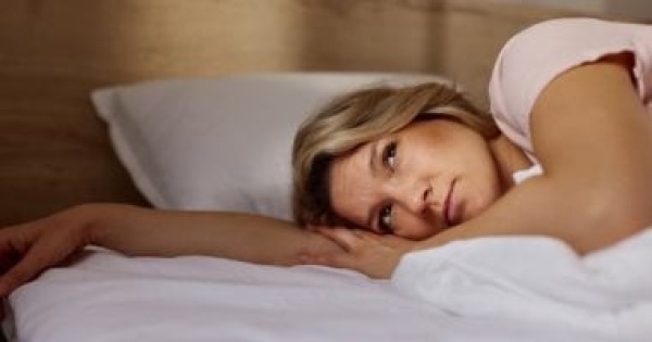 هل يسمع النائم الكلام المحيط به ويتذكره بعد الاستيقاظ اعرف الحقيقة هل يسمع النائم الكلام المحيط به ويتذكره بعد الاستيقاظ اعرف الحقيقة