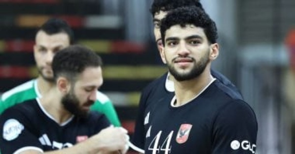 خالد العوضي يؤكد استقرار حالة معاذ عزب لاعب يد الأهلي بعد إصابته في الوجه