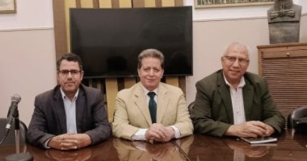 اتحاد كتاب مصر يخاطب الشركات لرعاية المؤتمرات والندوات اتحاد كتاب مصر يخاطب الشركات لرعاية المؤتمرات والندوات