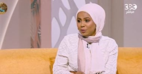 صانعة محتوى سياحي المصري يؤثر ولا يتأثر والهوية الوطنية ذاكرة وطن نعيش بها ولها صانعة محتوى سياحي المصري يؤثر ولا يتأثر والهوية الوطنية ذاكرة وطن نعيش بها ولها