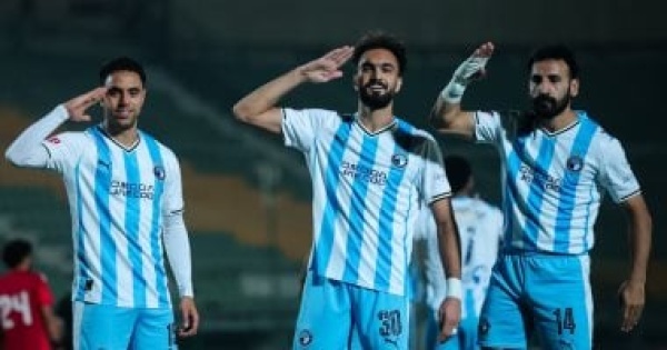 بيراميدز يواصل انتصاراته في الدوري برباعية في طلائع الجيش