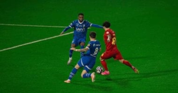 القادسية يستضيف الهلال في مواجهة نارية بالدوري السعودي القادسية يستضيف الهلال في مواجهة نارية بالدوري السعودي