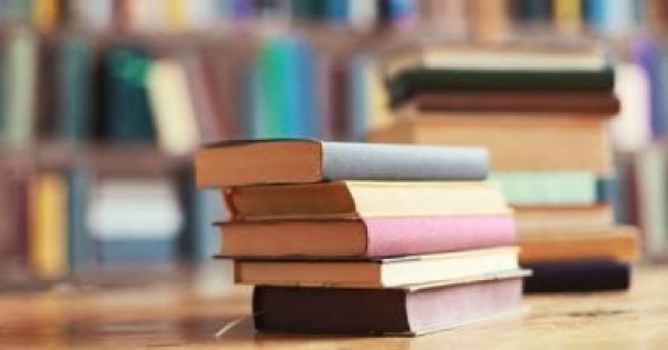 استطلاع 85 من مشترى الكتب يريدون الكشف عن استخدام الـ ai فى الكتابة
