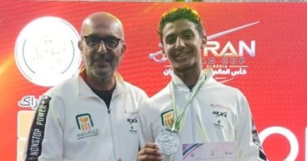 أحمد القاضي يحصد فضية كأس العالم للسلاح للشباب ووزير الرياضة يهنئه أحمد القاضي يحصد فضية كأس العالم للسلاح للشباب ووزير الرياضة يهنئه