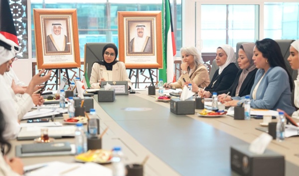 الحويلة تؤكد أهمية تكثيف الجهود وتكاملها لحماية أفراد الأسرة من كافة أشكال العنف الحويلة تؤكد أهمية تكثيف الجهود وتكاملها لحماية أفراد الأسرة من كافة أشكال العنف