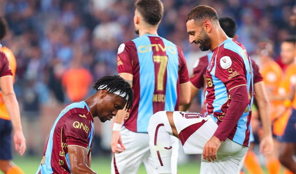 محمد صلاح يفتتح رصيده التهديفي بثنائية مع طرابزون سبور التركي محمد صلاح يفتتح رصيده التهديفي بثنائية مع طرابزون سبور التركي