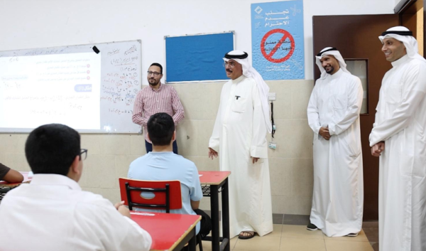 وزير التربية إطلاق المراكز الثقافية التعليمية لتعزيز جاهزية الطلبة للعام الدراسي المقبل وزير التربية إطلاق المراكز الثقافية التعليمية لتعزيز جاهزية الطلبة للعام الدراسي المقبل