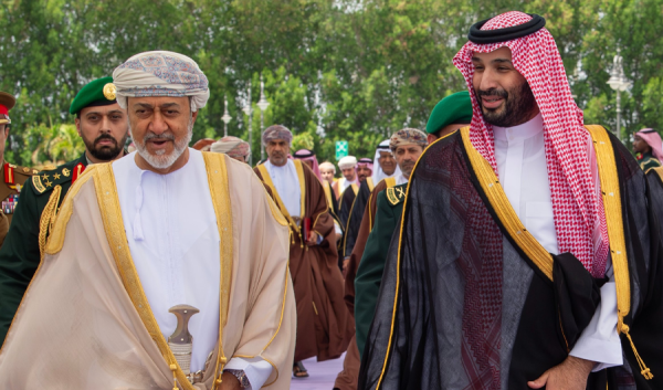 ولي العهد السعودي وسلطان ع مان يبحثان تطورات الأوضاع في المنطقة ولي العهد السعودي وسلطان ع مان يبحثان تطورات الأوضاع في المنطقة