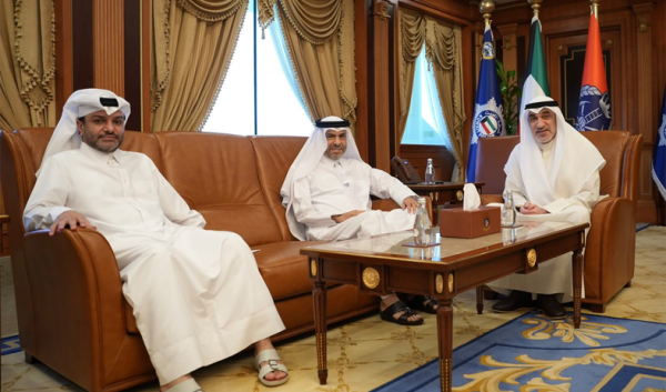 النائب الأول يبحث مع سفير قطر موضوعات مشتركة وسبل تعزيز التعاون