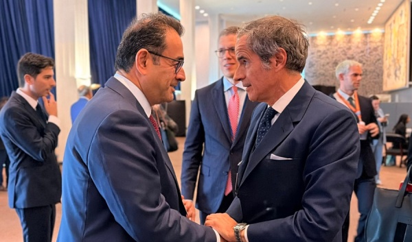 مدير الوكالة الذرية يهنئ الكويت بعضوية ورئاسة مجلس المحافظين مدير الوكالة الذرية يهنئ الكويت بعضوية ورئاسة مجلس المحافظين