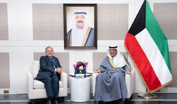 ممثل سمو الأمير يستقبل الأمين العام لجامعة الدول العربية والوفد المرافق له ممثل سمو الأمير يستقبل الأمين العام لجامعة الدول العربية والوفد المرافق له