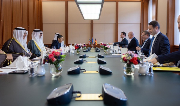 وزير الخارجية يبحث مع نظيره الألماني مستجدات الأوضاع الإقليمية والدولية