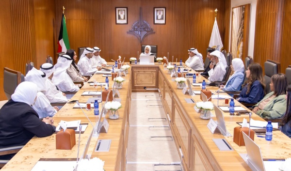 الفليج والفجام يبحثان الشراكة الاستراتيجية لترسيخ الاستدامة المؤسسية