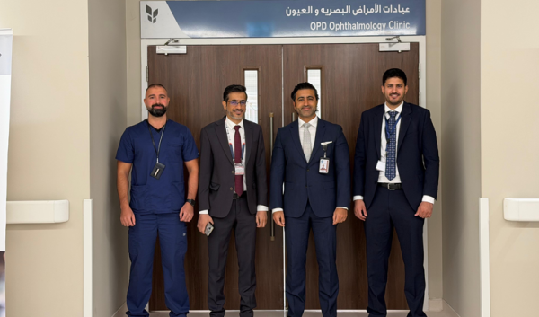 الصحة إجراء أول عملية جراحية دقيقة للشبكية في مستشفى الجهراء الصحة إجراء أول عملية جراحية دقيقة للشبكية في مستشفى الجهراء